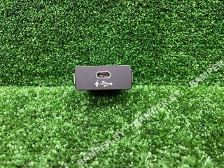 разъем AUX / USB BMW M4 G82/G83 2021, 3.0 л., i, бензин, АКПП, купе, 84108711939