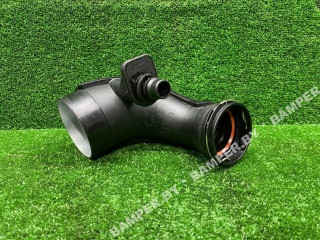 патрубок (трубопровод, шланг) BMW M8 F91/92 [рестайлинг] 2023, 4.4 л., i, бензин, АКПП, купе, 13717852385