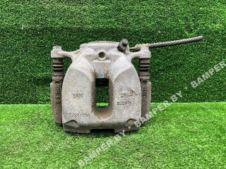 суппорт передний правый BMW X3 G01 2018, 34106882254, 34106882260