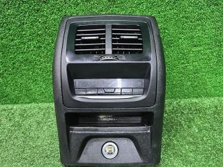 консоль салона BMW X3 G01 2018, 2.0 л., B48 B20 A, бензин, АКПП, внедорожник 5 дв., 6813111, 6996006, 61316996006, 51166813111, 5HB012672-07, 6813111-04, 6996006-02