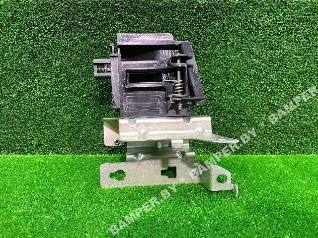 направляющая шторки багажника (салазки) BMW X5 G05 2019, 51477438267 - фото №1