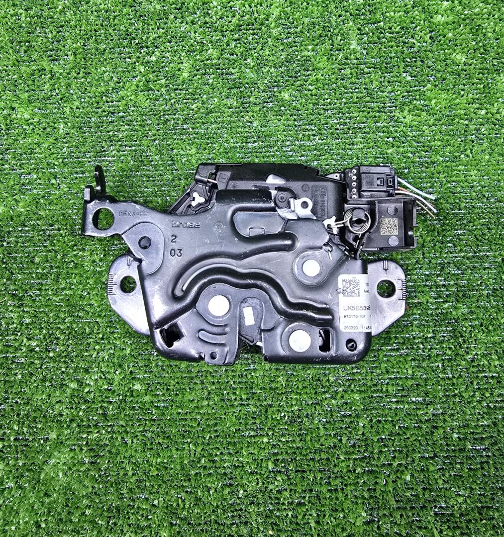замок багажника BMW 5 серия G60/G61 2025, 2.0 л., бензин, a90, седан, задний привод, правый руль, 5B539E5, 51245B539E5, UK5B539, UK5B539E503 - фото №1