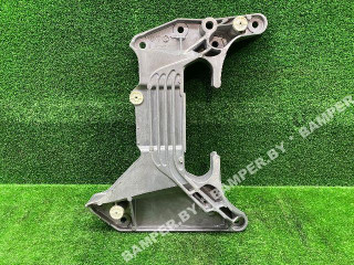 кронштейн КПП BMW 5 серия G30/G31 2017, 22326795800, 22326861580
