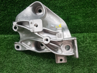 кронштейн двигателя BMW 5 серия G60/G61 2025, 2.0 л., бензин, a90, седан, задний привод, правый руль, 9894905, 22119894905