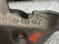 кронштейн компрессора кондиционера Opel Vectra B 1999, 2.0 л., бензин, МКПП, хетчбэк 5 дв., 90528682 - фото №3