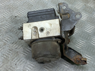 блок ABS Toyota Picnic 1 поколение 2001, 2.2 л., 3C-TE, дизель, МКПП, минивэн, 4451044030