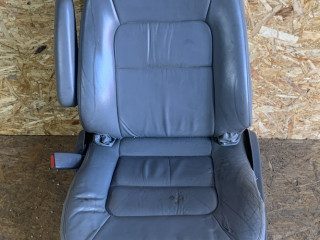 сиденье переднее Kia Carnival 1 поколение [рестайлинг] 2005, 2.9 л., CRDi, дизель, АКПП, минивэн