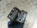 петля крышки багажника Dodge Grand caravan 4 поколение [рестайлинг] 2004, 3.8 л., бензин, АКПП, минивэн - фото №3