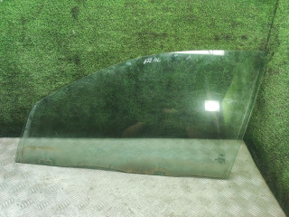 стекло двери передней левой Ford Mondeo 3 поколение 2002, 2.0 л., дизель, АКПП, хетчбэк 5 дв.