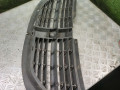 решетка радиатора Dodge Grand caravan 4 поколение [рестайлинг] 2004, 3.8 л., бензин, АКПП, минивэн - фото №4