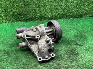 помпа Volkswagen Golf 3 поколение 1995, 1.8 л., бензин, 037121013A