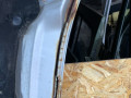 капот Ford Mondeo 3 поколение 2002, 2.0 л., дизель, АКПП, хетчбэк 5 дв. - фото №17