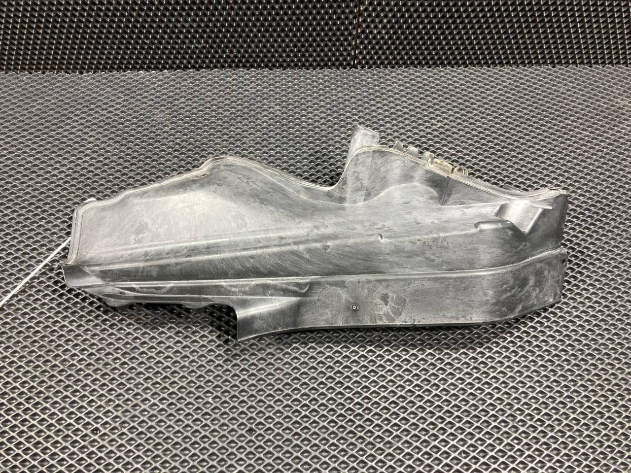 планка под капот BMW X5 F15 2018, 3.0 л., N55 B30 A, бензин, АКПП, внедорожник 5 дв., 51717309206 - фото №1