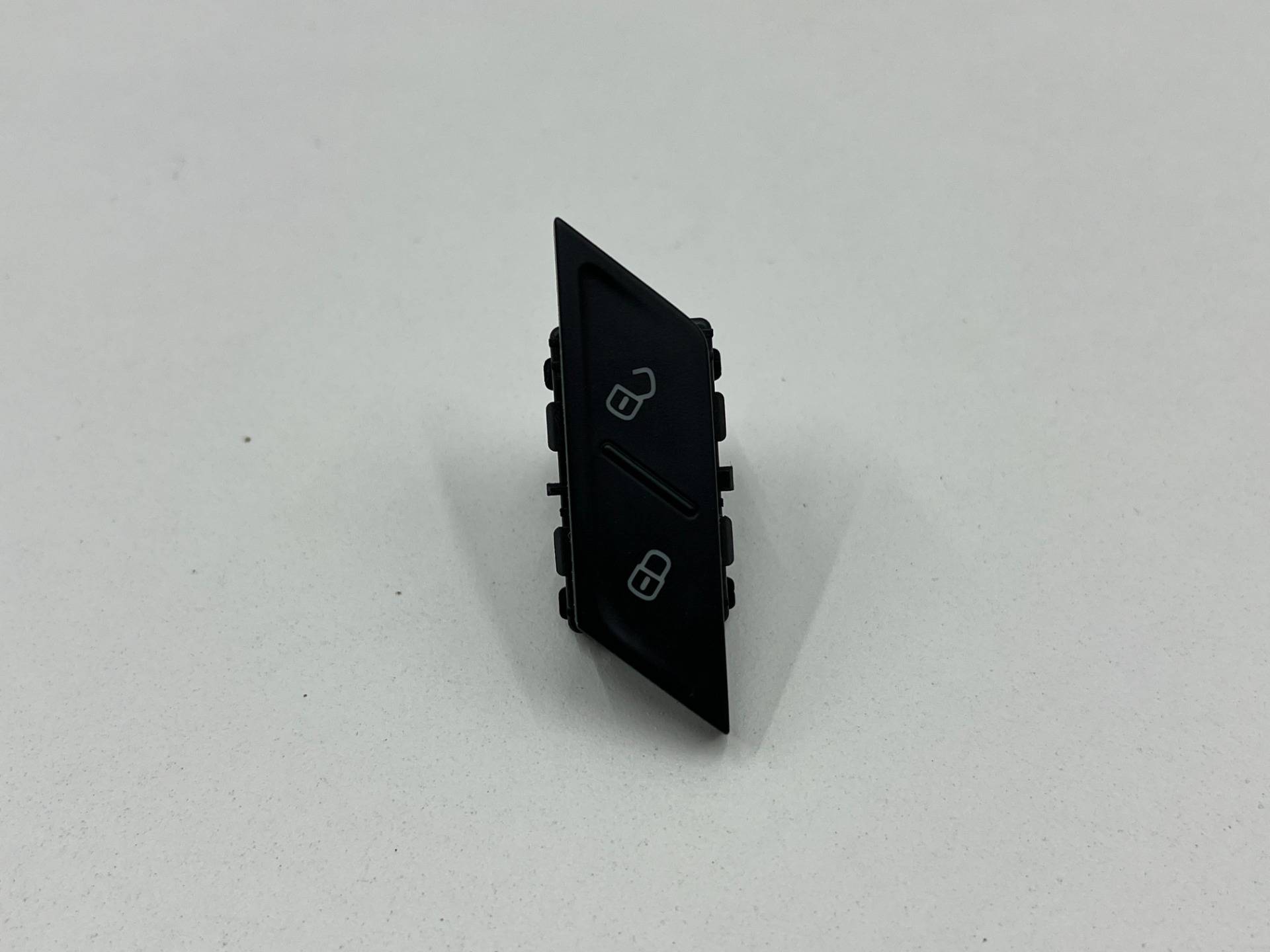 Кнопка центрального замка Volkswagen Arteon 2019 OEM 3G0962126A