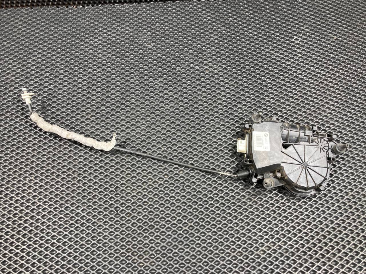 активатор замка багажника BMW X5 F15 2018, 3.0 л., N55 B30 A, бензин, АКПП, внедорожник 5 дв., C13509-105, UA730344309 - фото №1