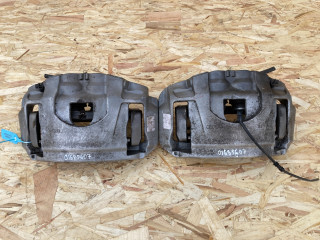 суппорт передний левый Audi A8 D4/4H [рестайлинг] 2014, 4.2 л., CDRA, бензин, АКПП, седан, 4H05AC, 4H06AC, 4H0615123D, 4H0615124D