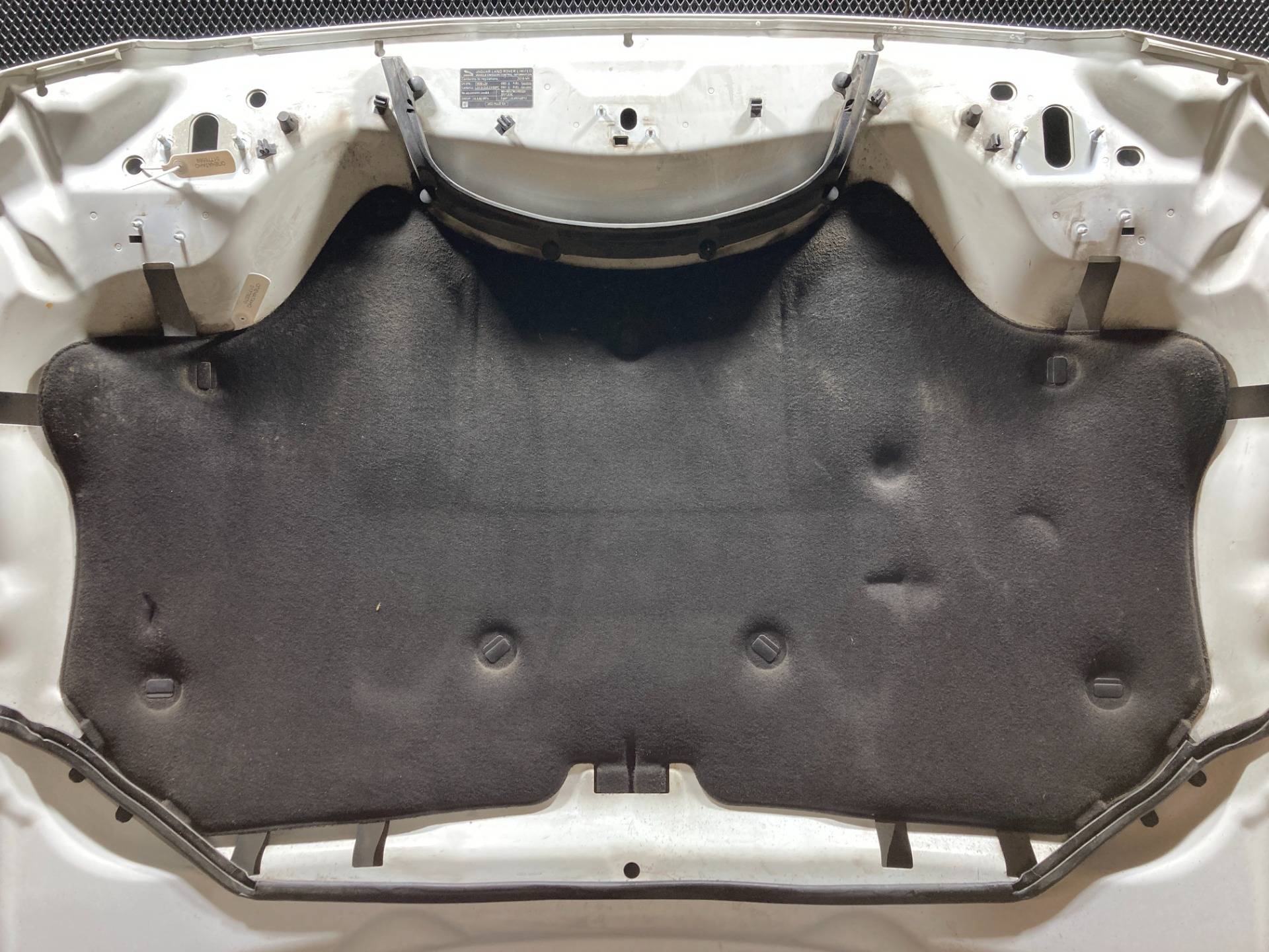 Шумоизоляция капота Jaguar XF 2 2018 OEM T2H3078