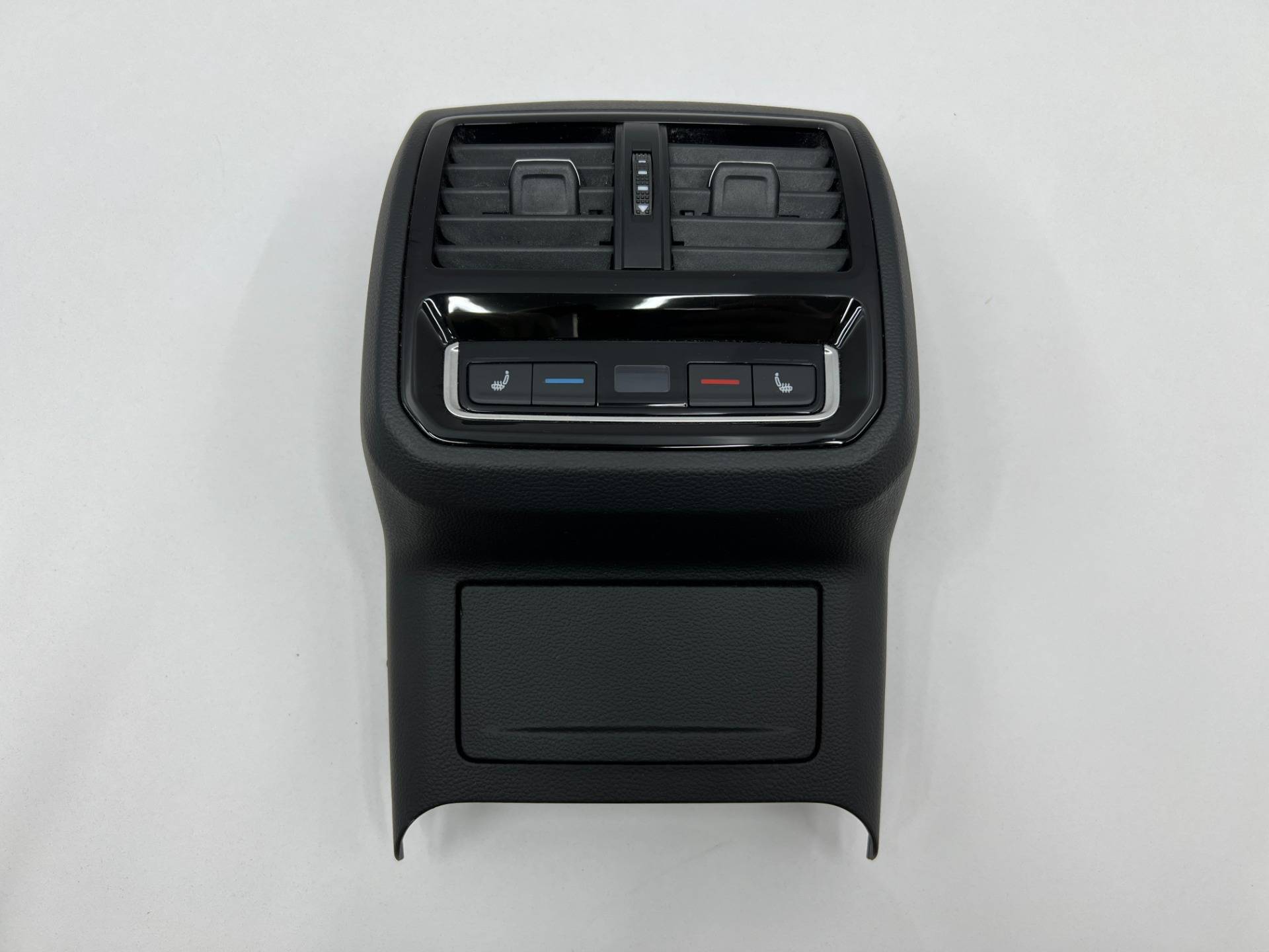 Дефлектор обдува салона Volkswagen Arteon 2019 OEM 3G8857100H, 3G0907049E, 3G8864298B