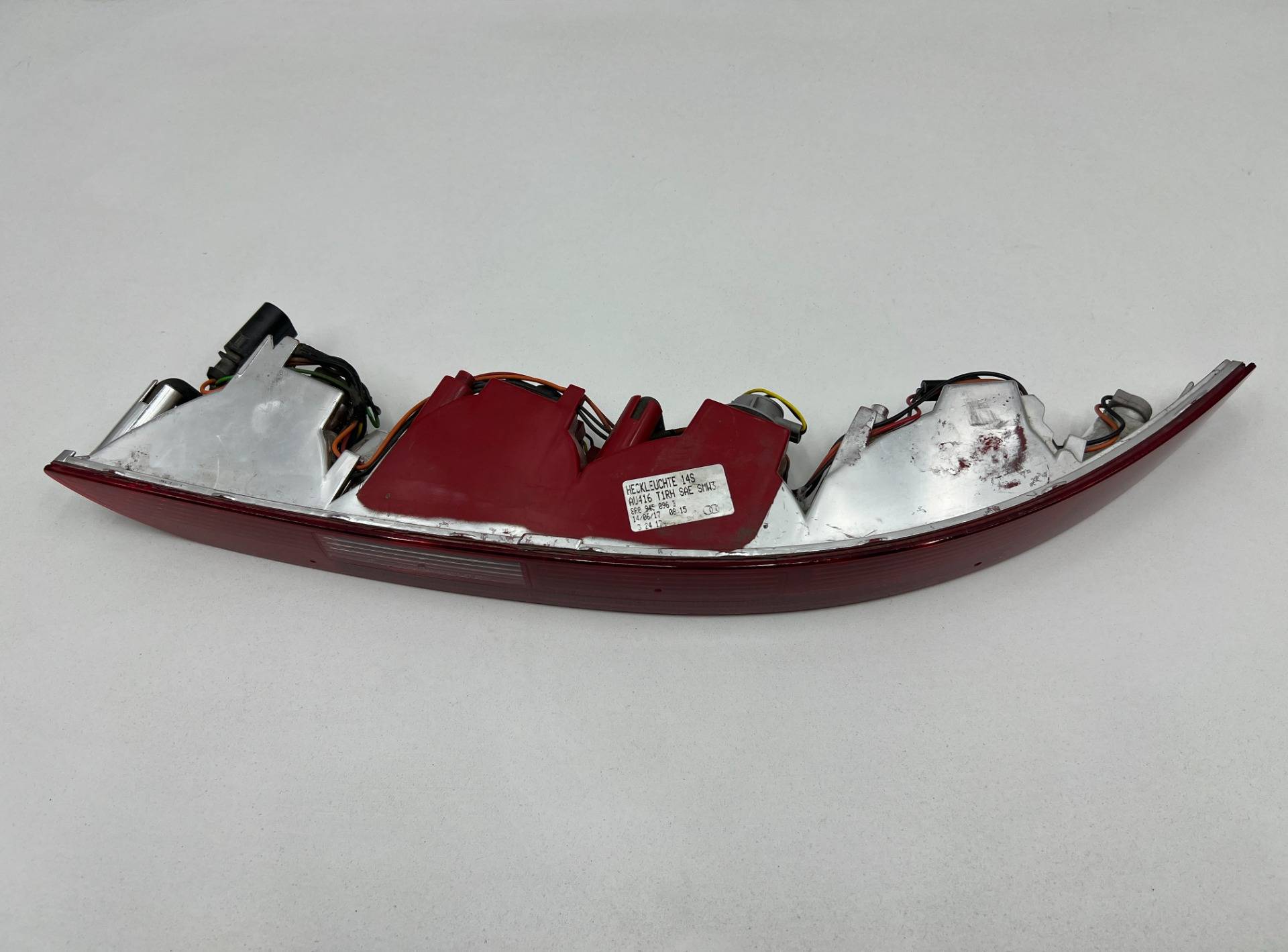Фонарь габаритный правый Audi Q5 8R 2017 OEM 8R0945096B