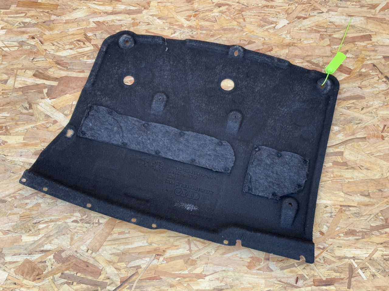 защита бампера заднего Audi A8 D5 2019, 3.0 л., АКПП, седан, 4N0825219E - фото №1