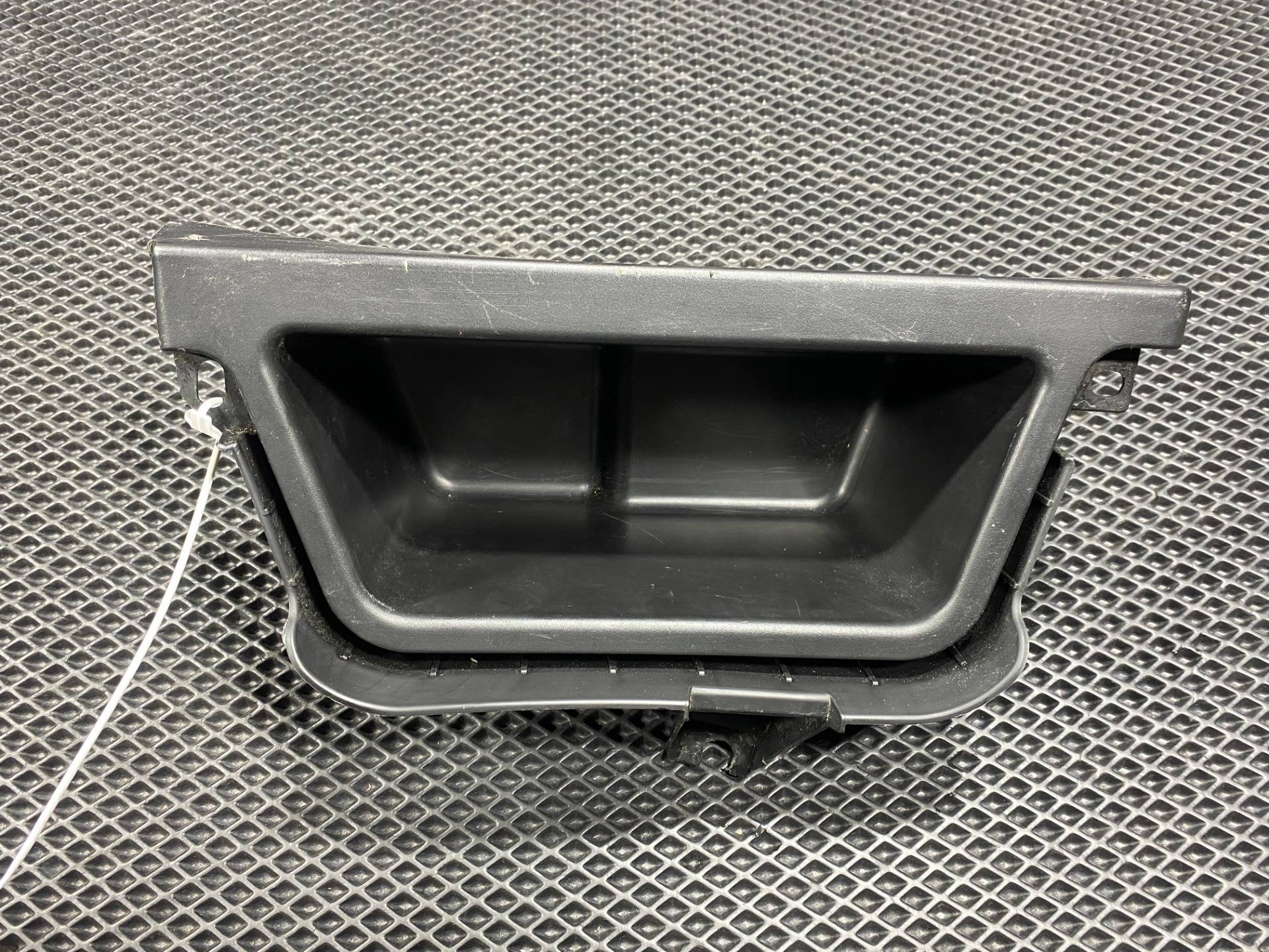Пластик BMW X5 F15 2018 OEM 7284294