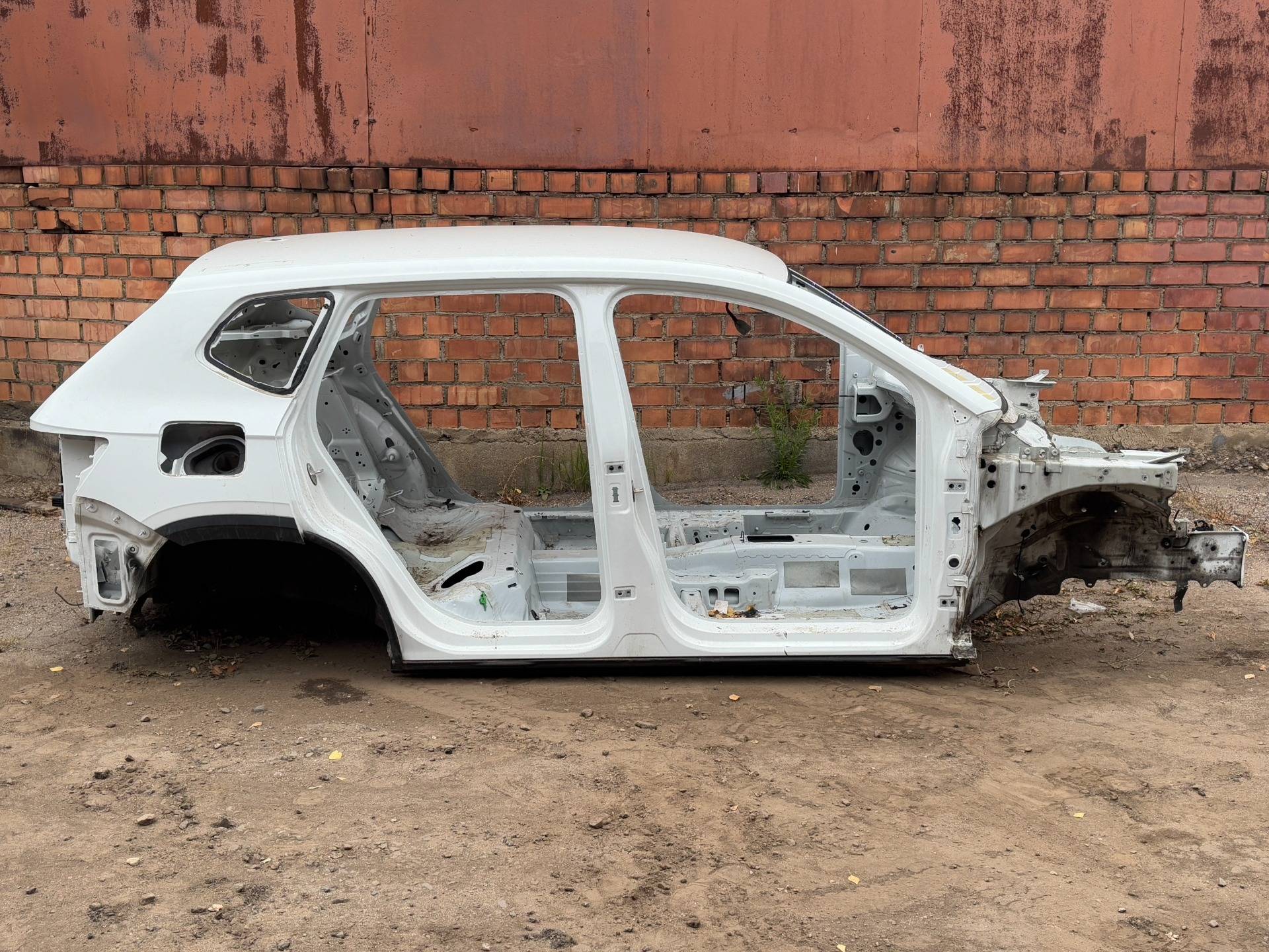 Стойка кузовная центральная правая Volkswagen Taos 1 поколение 2021
