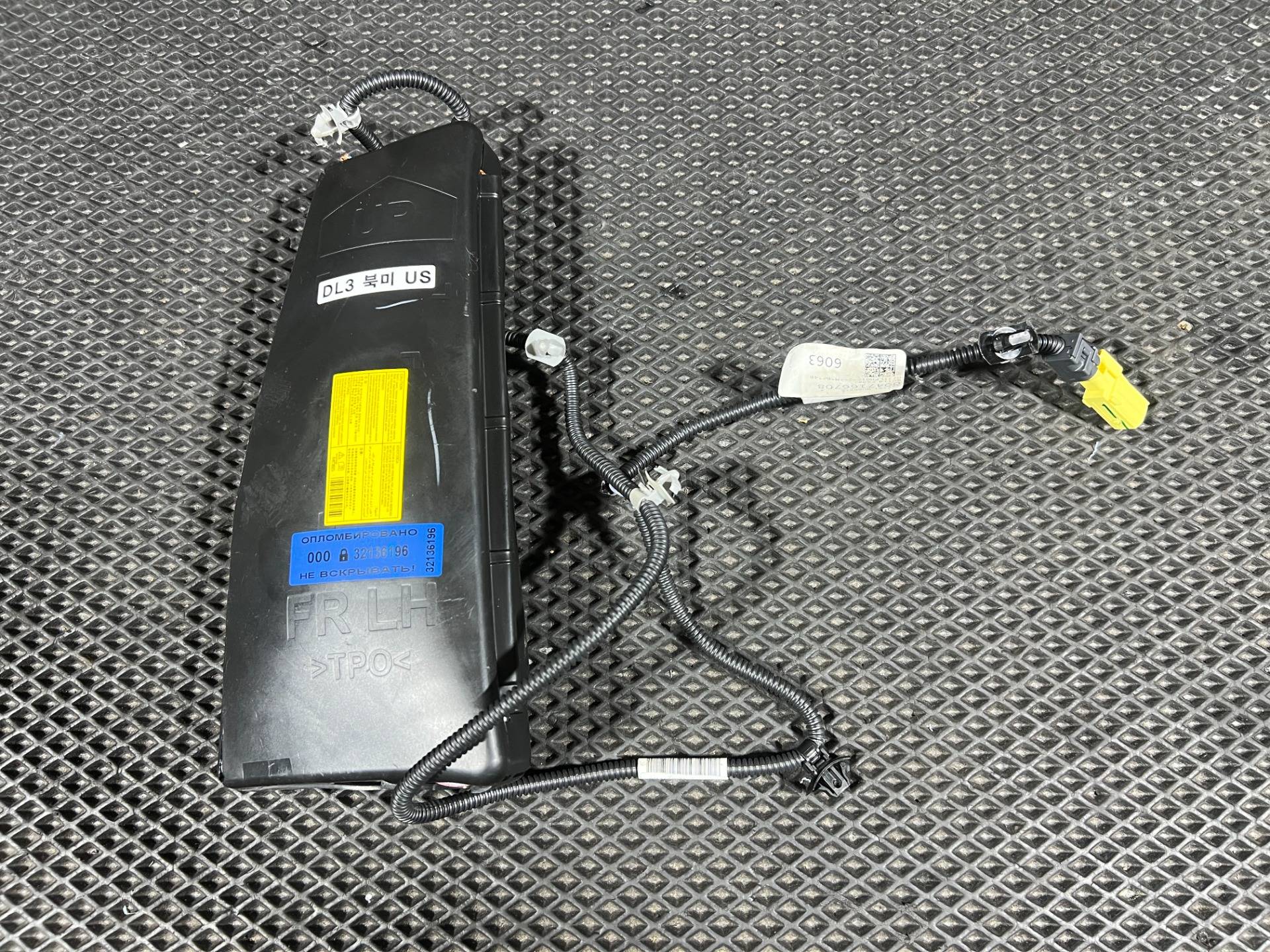 Подушка безопасности боковая (в сиденье) Kia K5 3 2020 OEM 80610L3010