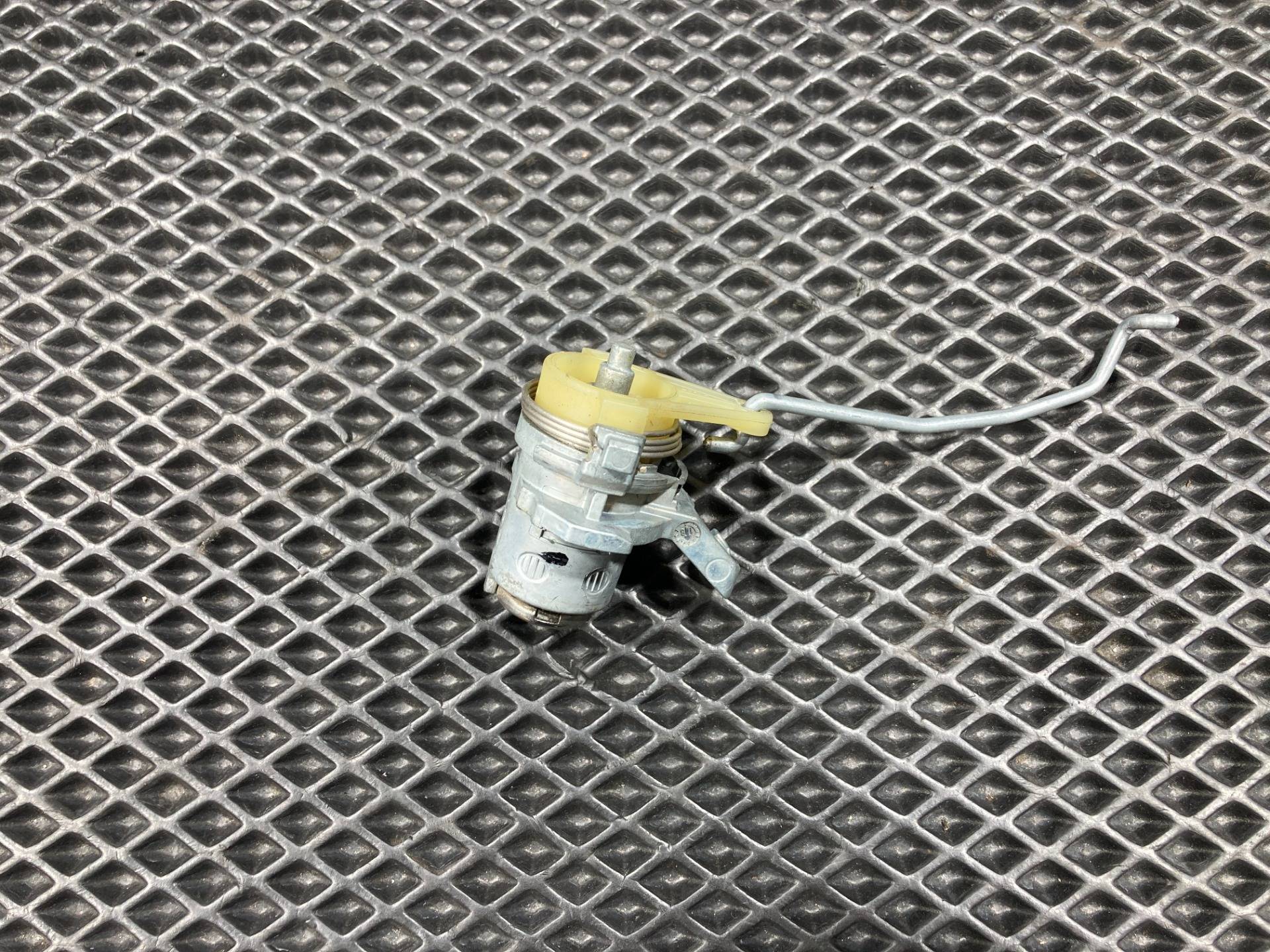 Личинка дверного замка BMW X5 F15 2018 OEM 7479319, 51217497225