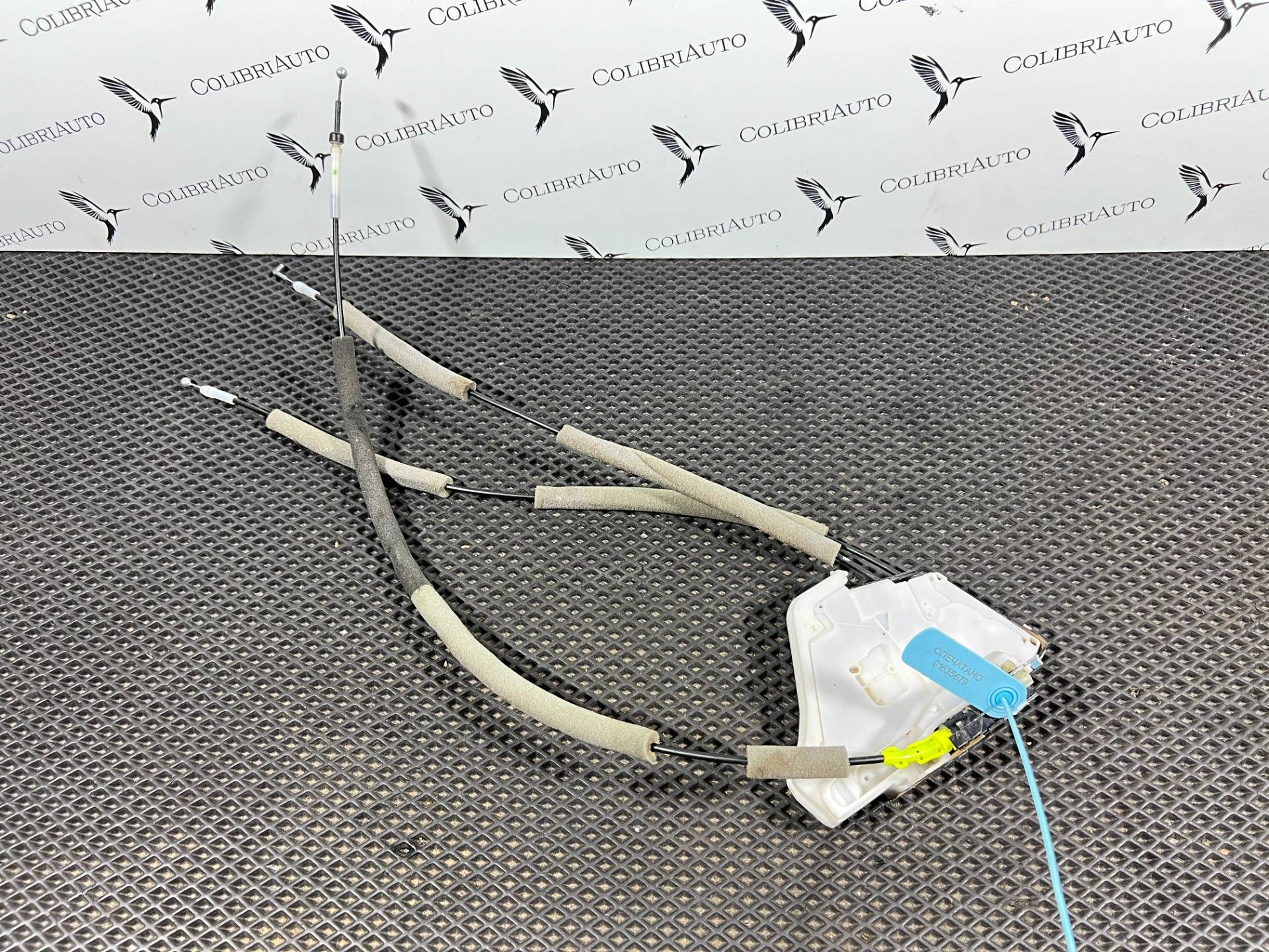 замок двери передней правой Nissan Rogue T33 2022 OEM 805006RR0A, 825006RR0A, 825006RR0B