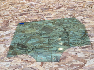 стекло двери задней левой Volkswagen Taos 1 поколение 2021, 1.5 л., DNK, бензин, АКПП, внедорожник 5 дв., 2GJ845025A