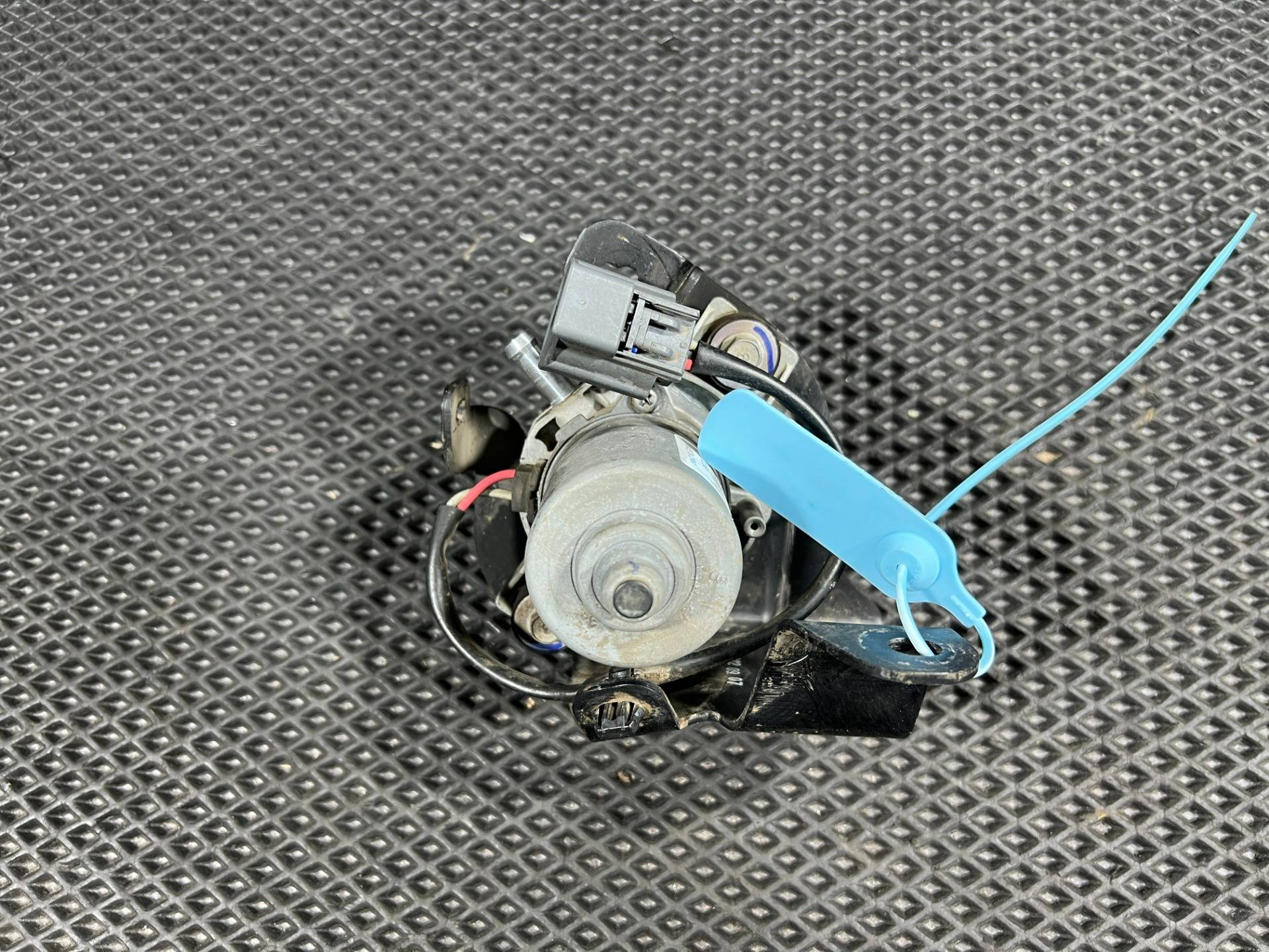 Насос вакуумный Kia Sorento 4 2023 OEM 59200L1000