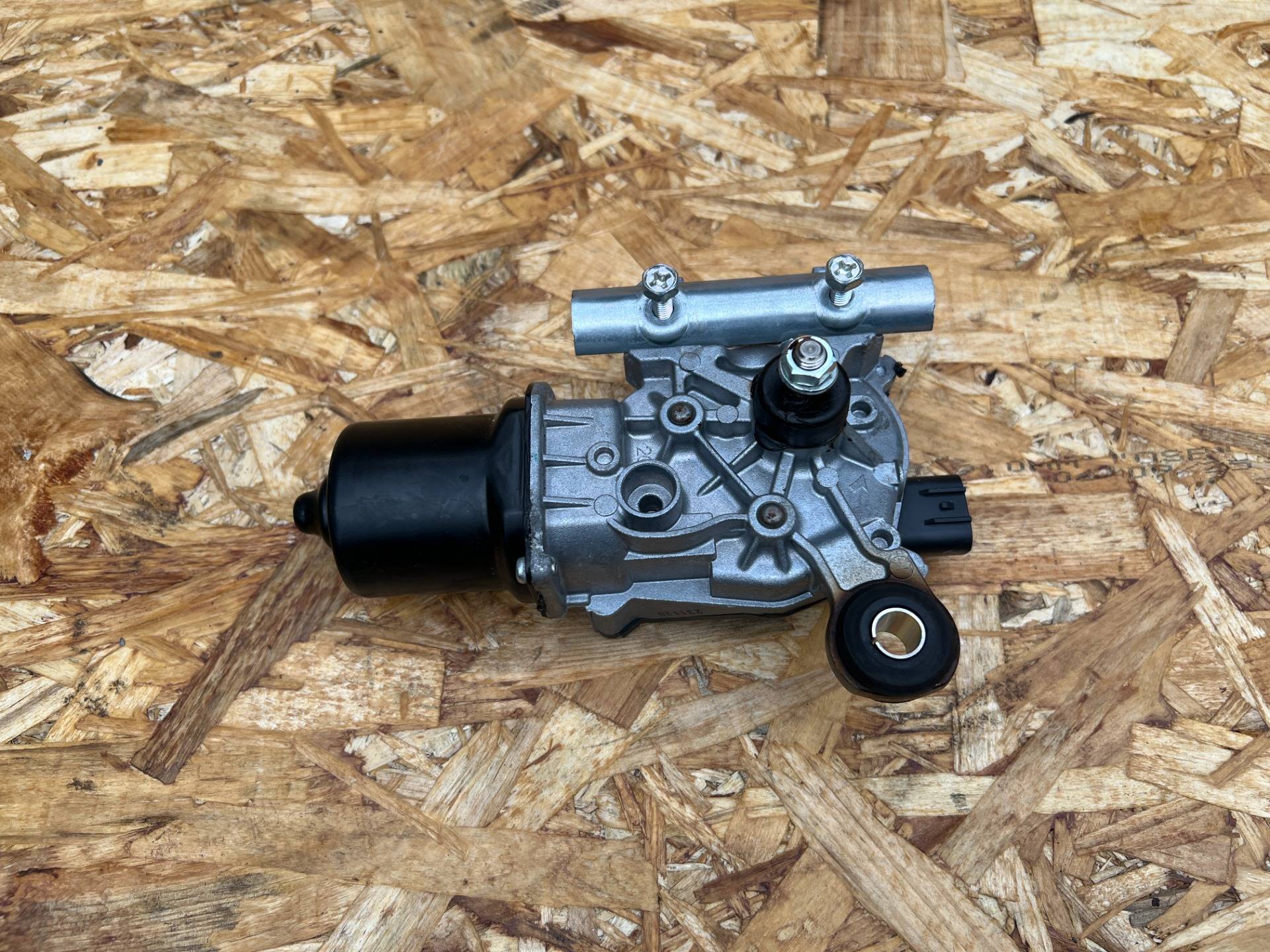 Моторчик передних стеклоочистителей (дворников) Nissan Rogue T33 2023 OEM WM07C, 288006RR0A