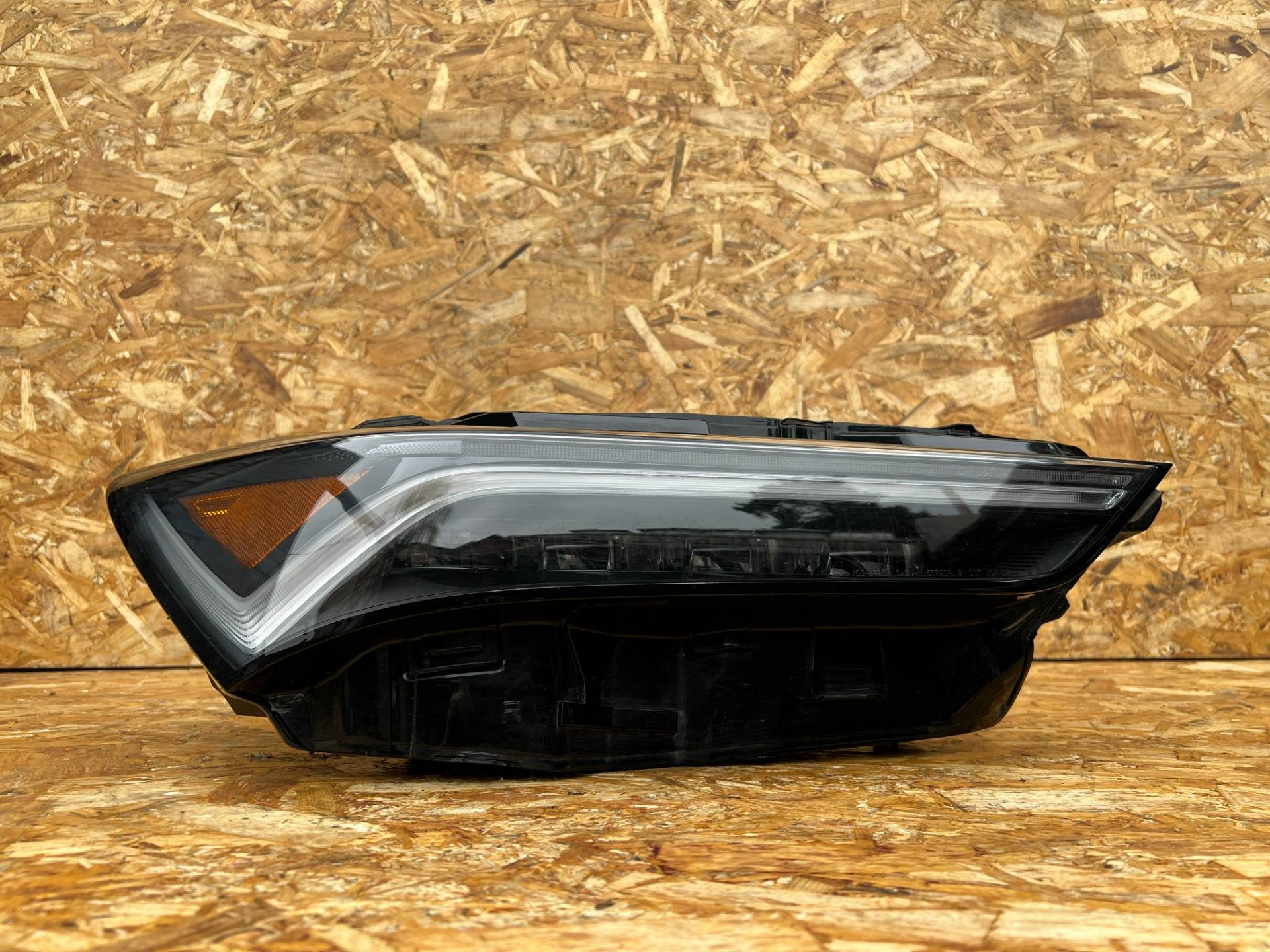 Фара правая Acura Integra 4 2024 OEM 33100-3S5-A02