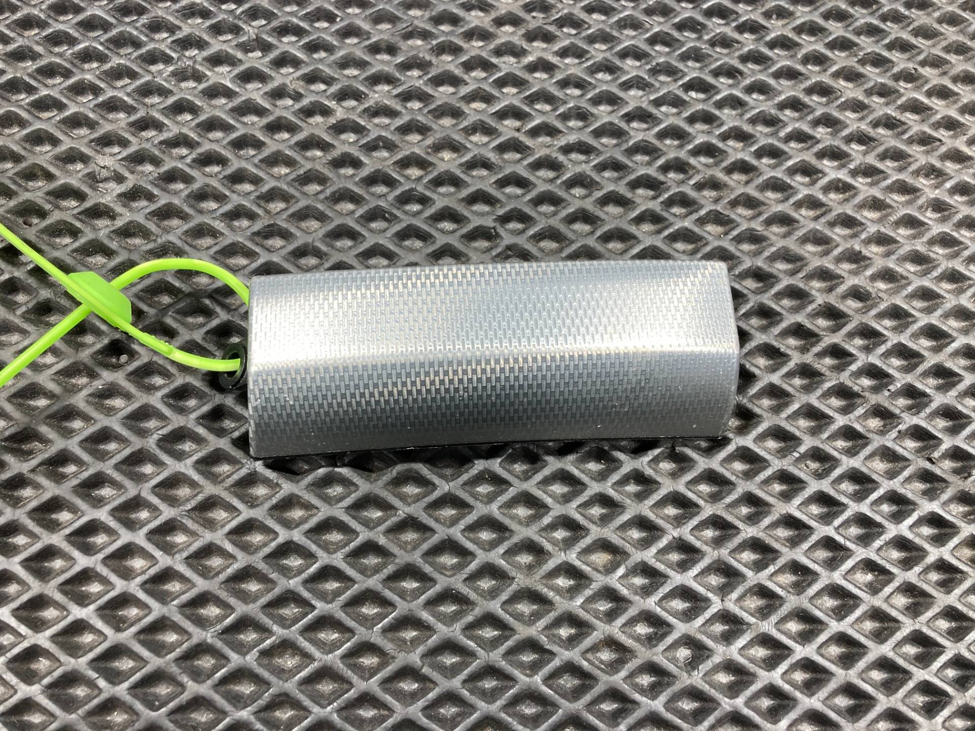 Накладка декоративная на торпедо Jaguar XF 2 2018 OEM GX63045C34, GX63045C34BA, T2H5508