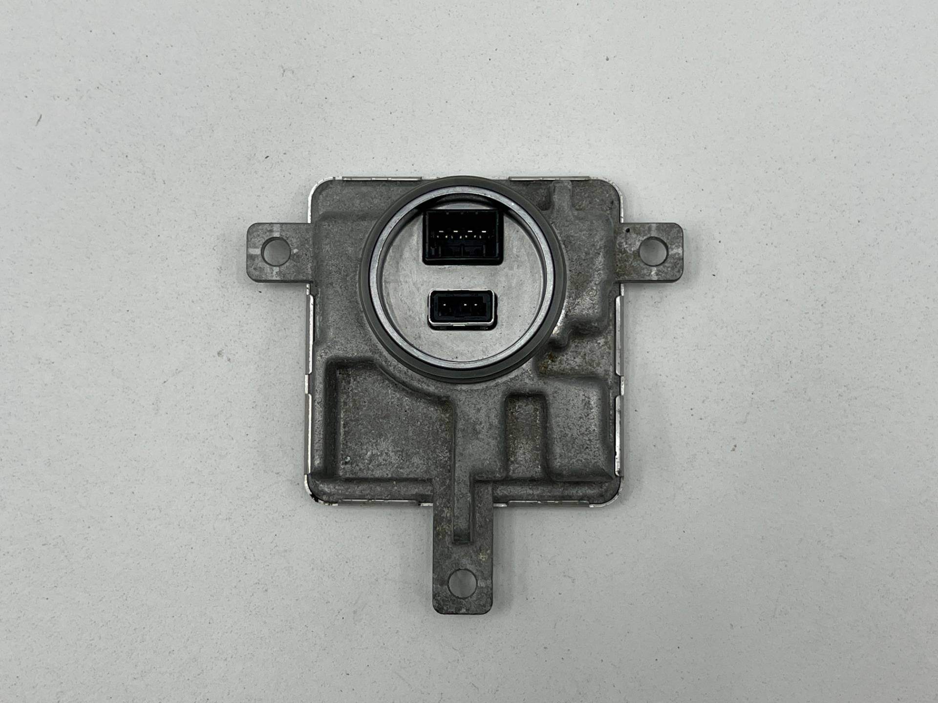 Блок управления светом Audi A7 4G 2012 OEM 8K0941597E
