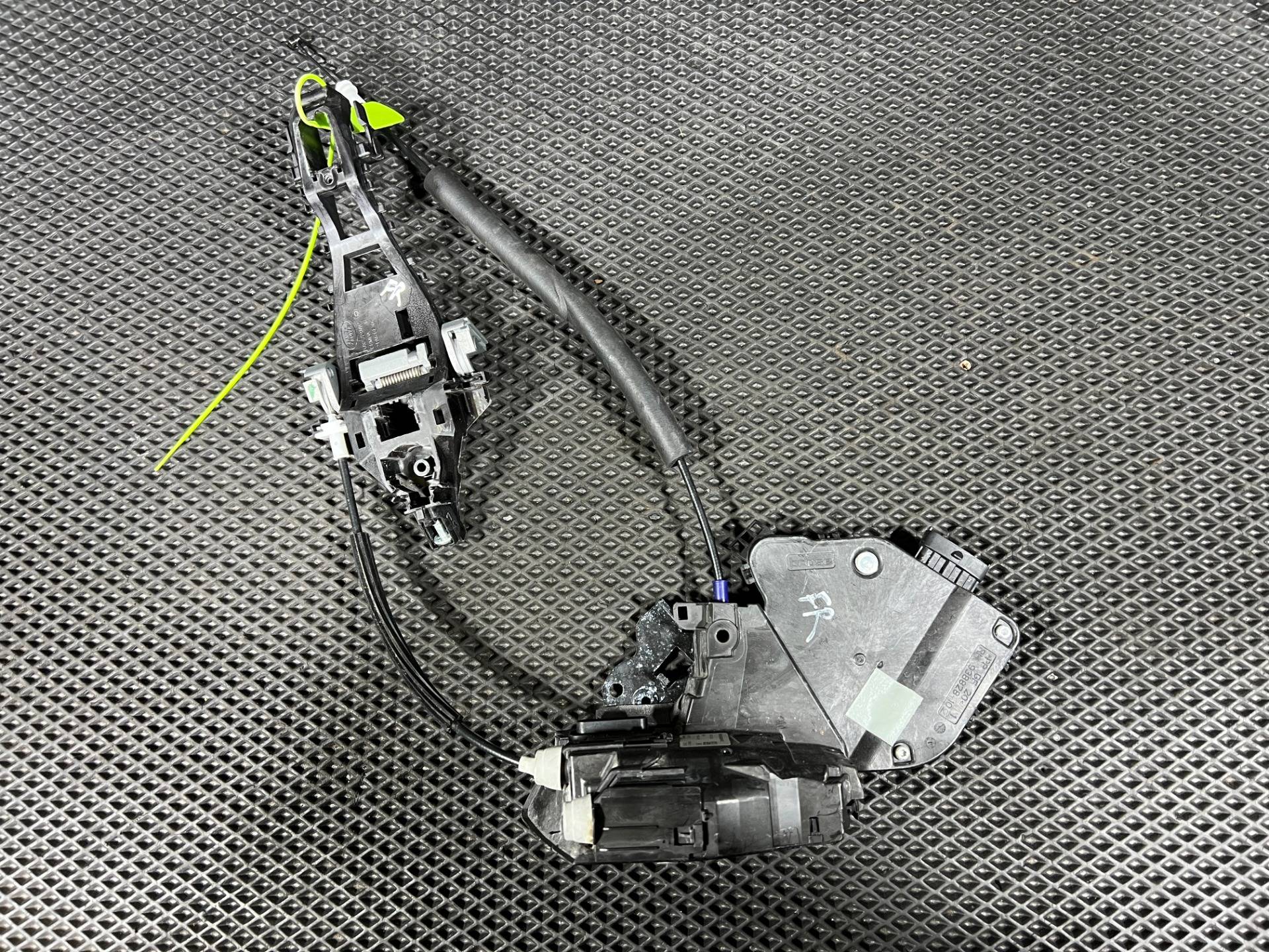 замок двери передней правой Jaguar XF 2 2018 OEM HK83-203A28-KC, BJ32224N02, T4A10216