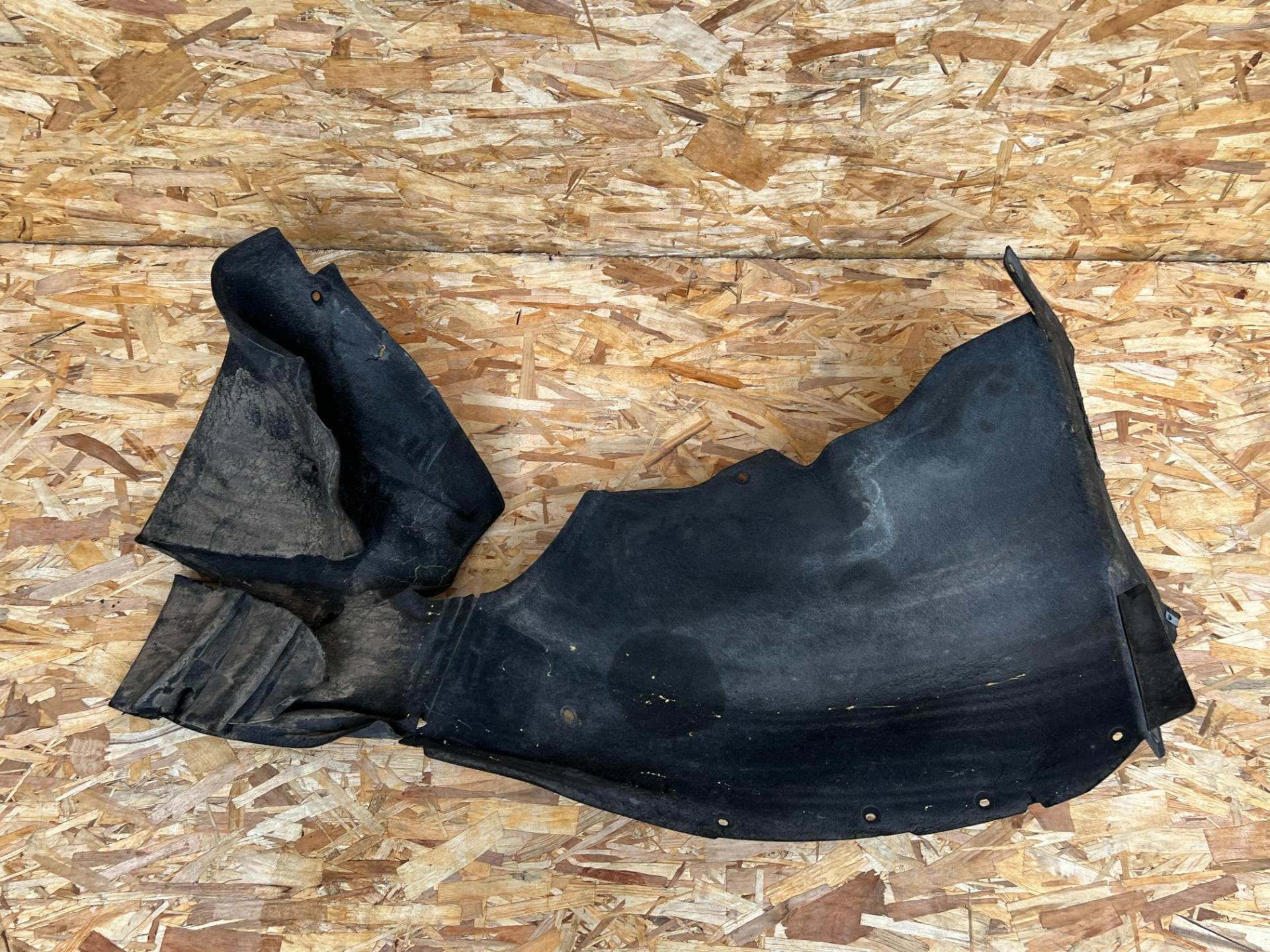 Защита арок передняя левая (подкрылок) Buick Envista 2024 OEM 42780823