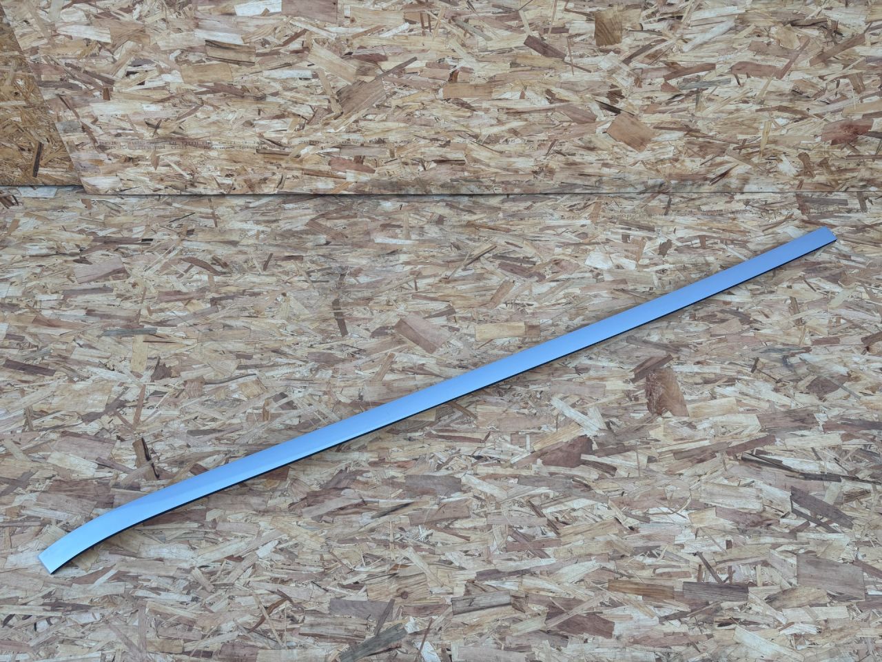 молдинг крыши Land Rover Range Rover Sport 2 поколение 2017, 5.0 л., 508PS, бензин, АКПП, внедорожник 5 дв., DK62517C79, LR072889, LR094392, LR044274, LR053815 - фото №1