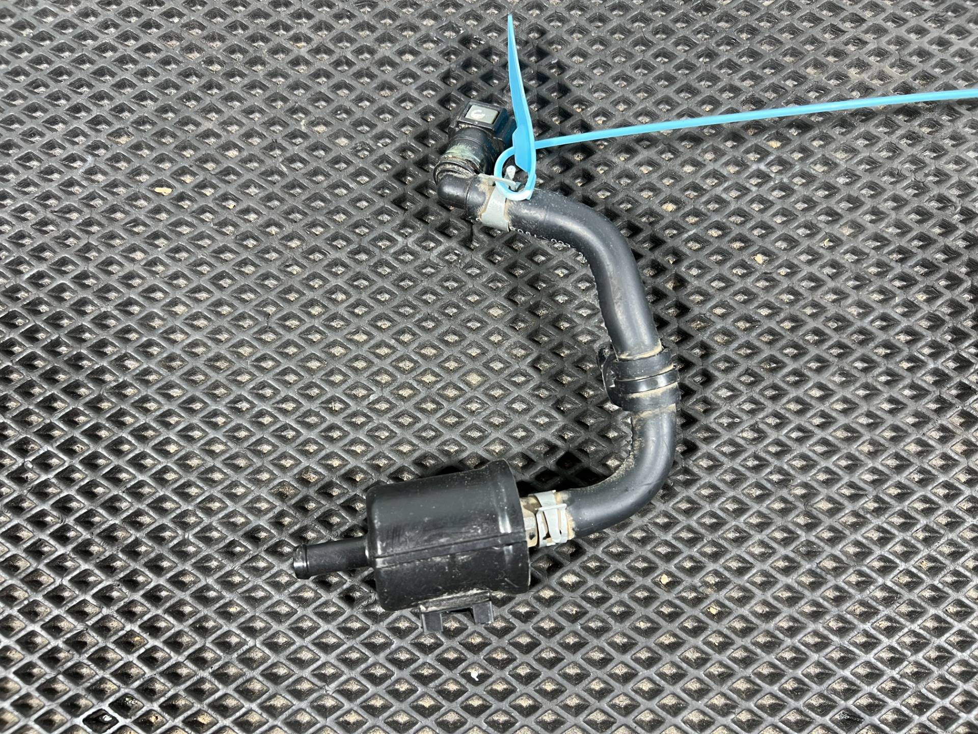 Патрубок (трубопровод, шланг) Nissan Rogue T33 2022 OEM 149126RR1E