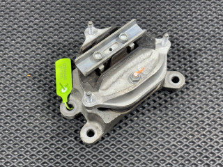 подушка крепления КПП Audi S5 8T [рестайлинг] 2012, 3.0 л., бензин, седан, 8K0399115S, 8K0399151