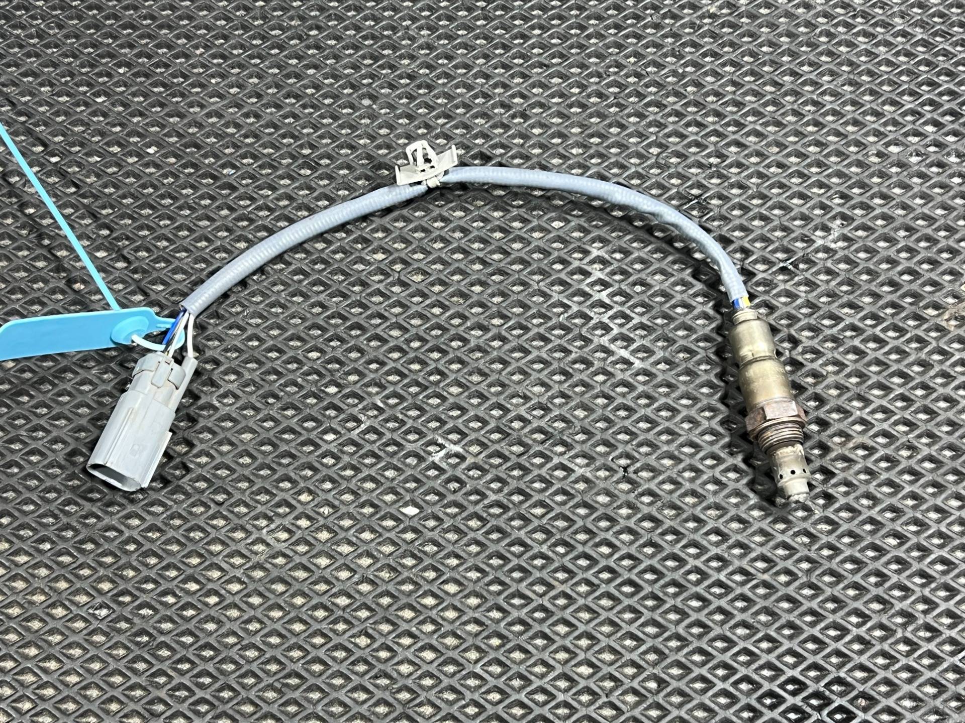 Лямбда-зонд Chevrolet TrailBlazer 3 2024 OEM 25203197