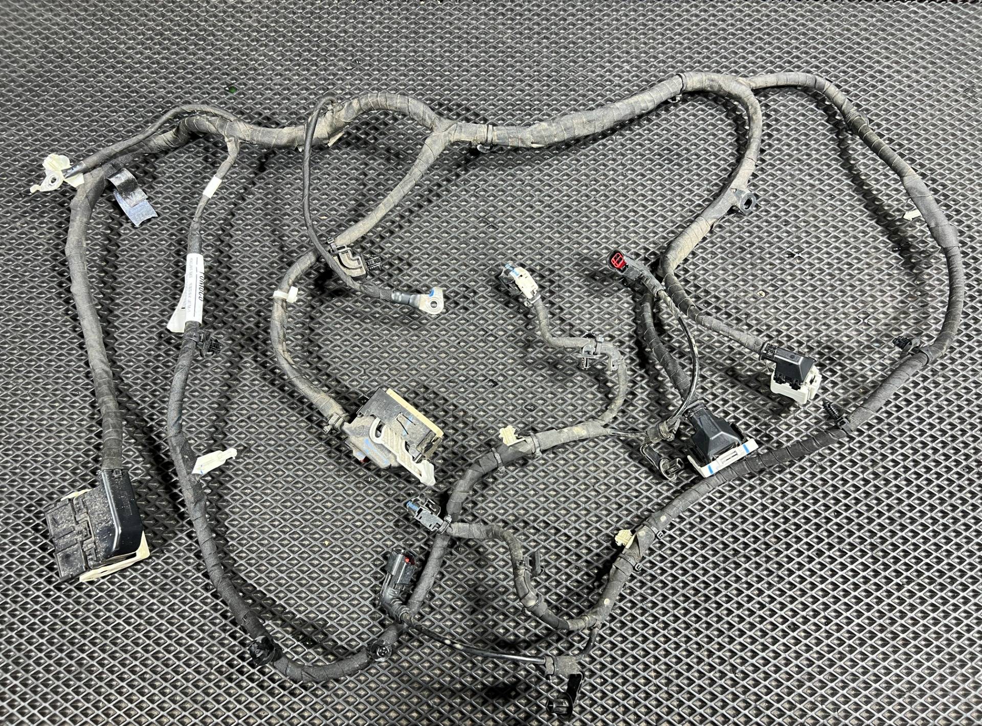 проводка Ford Mustang Mach-E 2023 OEM PJ8T14B599NAB