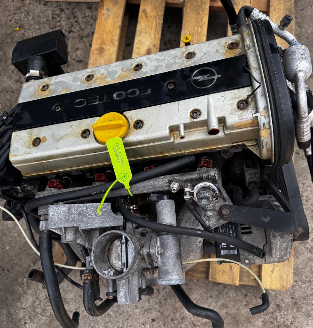 Двигатель Opel Omega B 1998 OEM X20XEV, 90523122, R25-R28