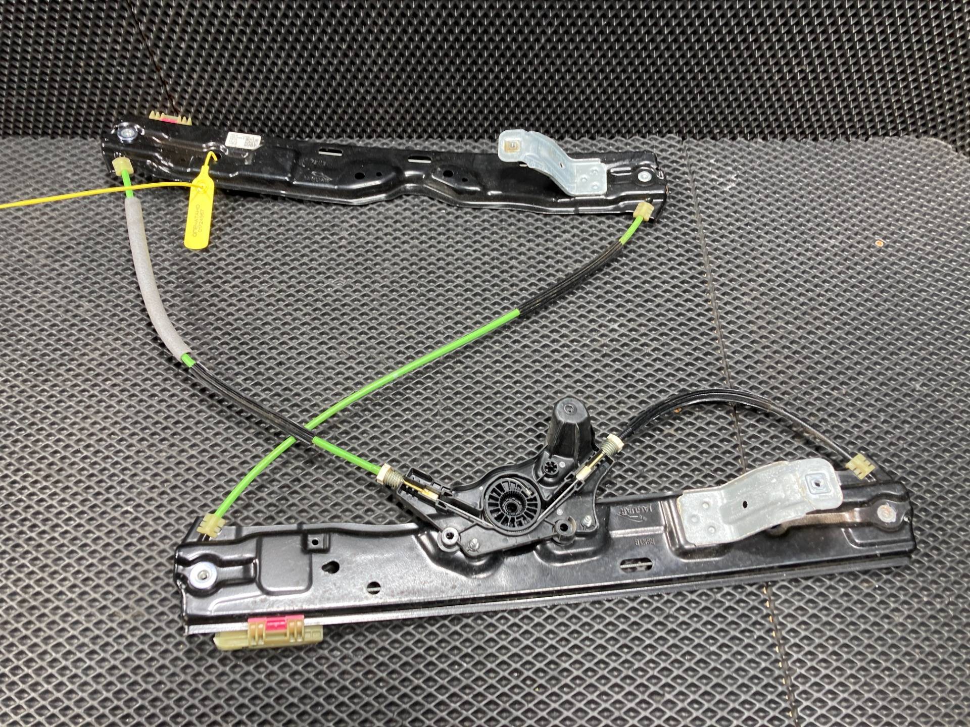 стеклоподъемник передний правый Jaguar F-Pace 2017 OEM HK8323200AF, T4A1194