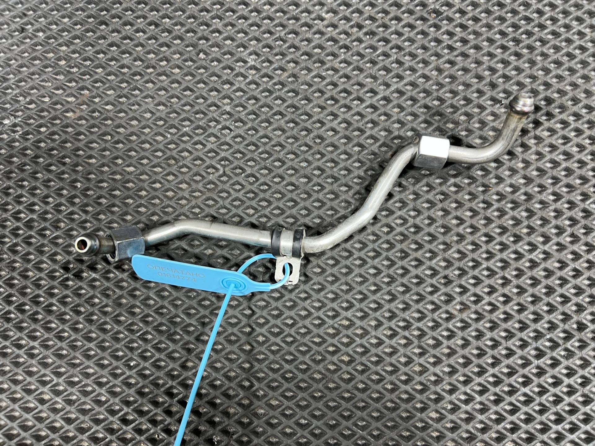 трубка топливная Volkswagen Jetta 7 2023 OEM 05E130241B
