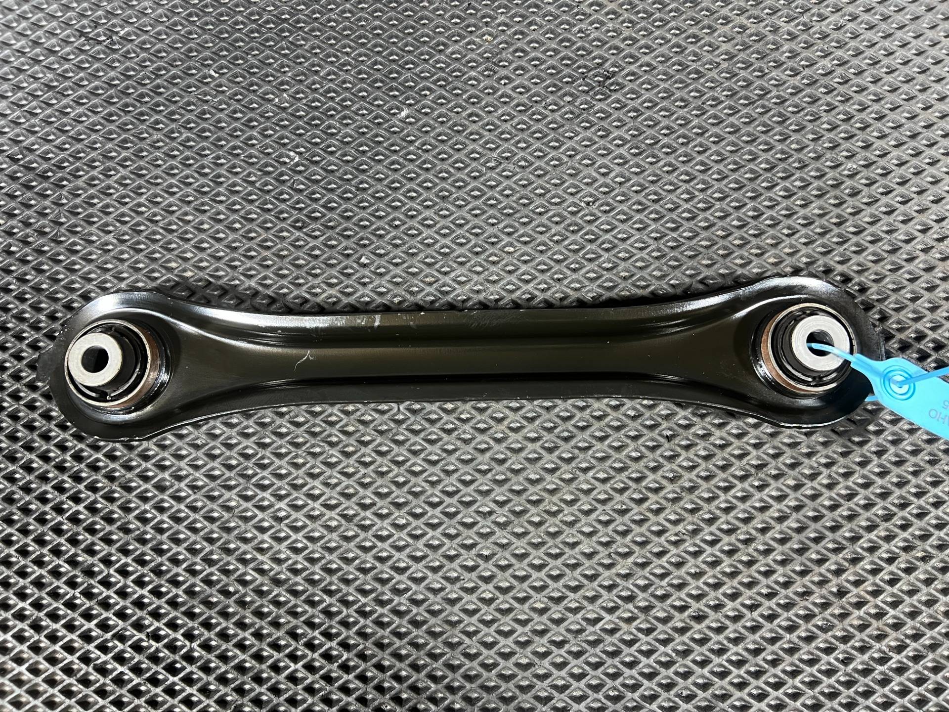 рычаг задний Honda Accord 11 поколение 2025 OEM 52370-30A-A00