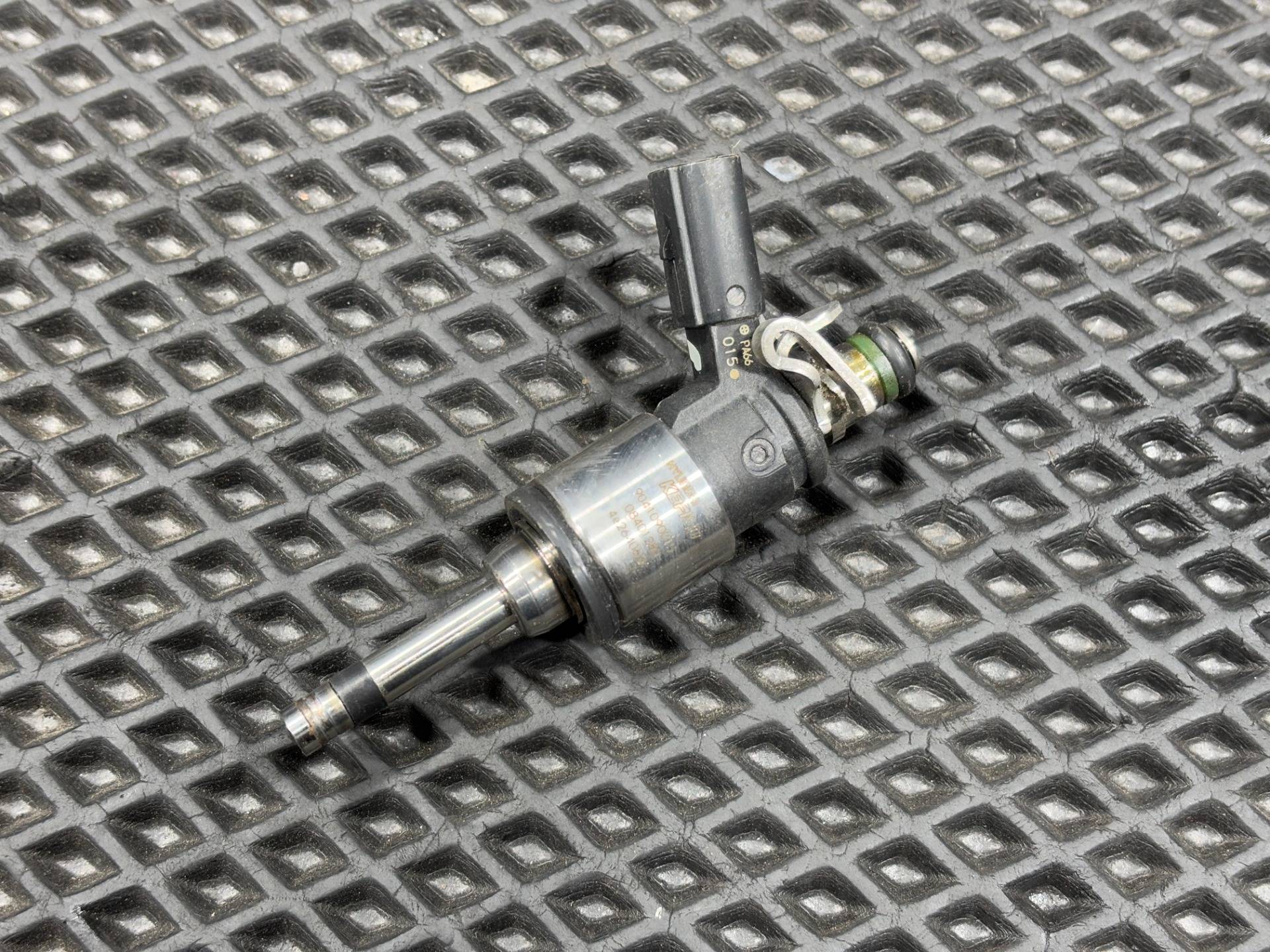 Форсунка Kia K5 3 2022 OEM 35310-2M417, 9041090015