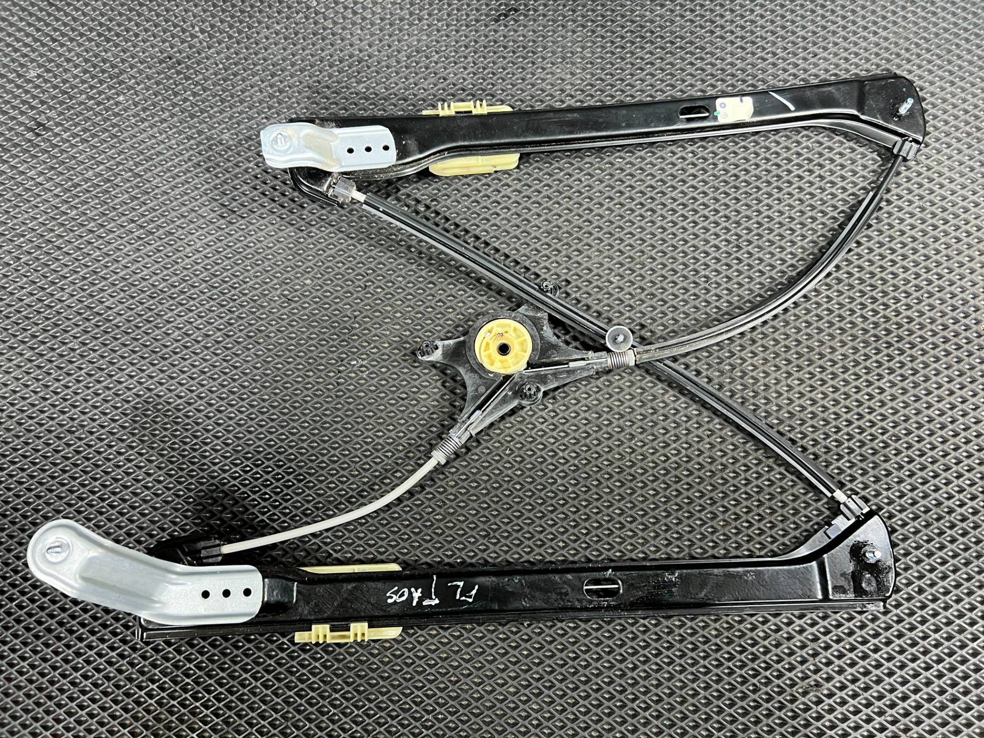 стеклоподъемник передний левый Volkswagen Taos 1 поколение 2023 OEM 2GJ837461A