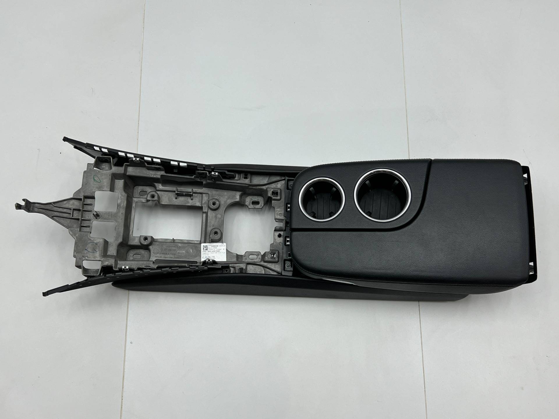 Консоль салона (кулисная часть) Porsche Panamera 971 2018 OEM 971971300, 971858403, 971863239J, 971863239J7P8