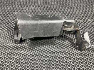 крепление фары левой Porsche Cayenne 955 2006, 4.5 л., M 48.00, бензин, АКПП, внедорожник 5 дв., 7L5853665